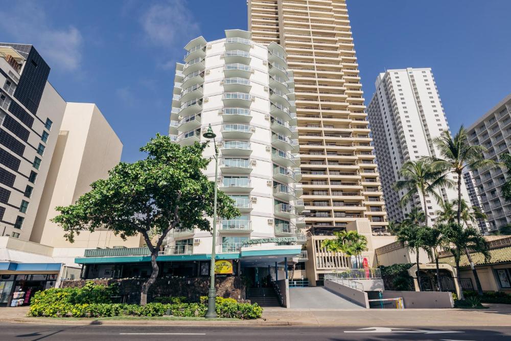 Waikiki Circle Hotel by Castle